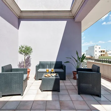 Lueda House - Trasfertisti E Turisti * Surbo