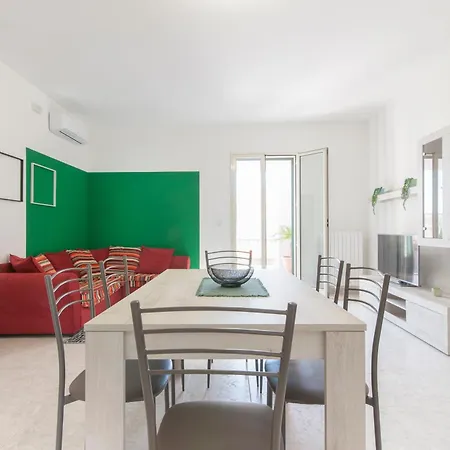 Lueda House - Trasfertisti E Turisti Appartement
